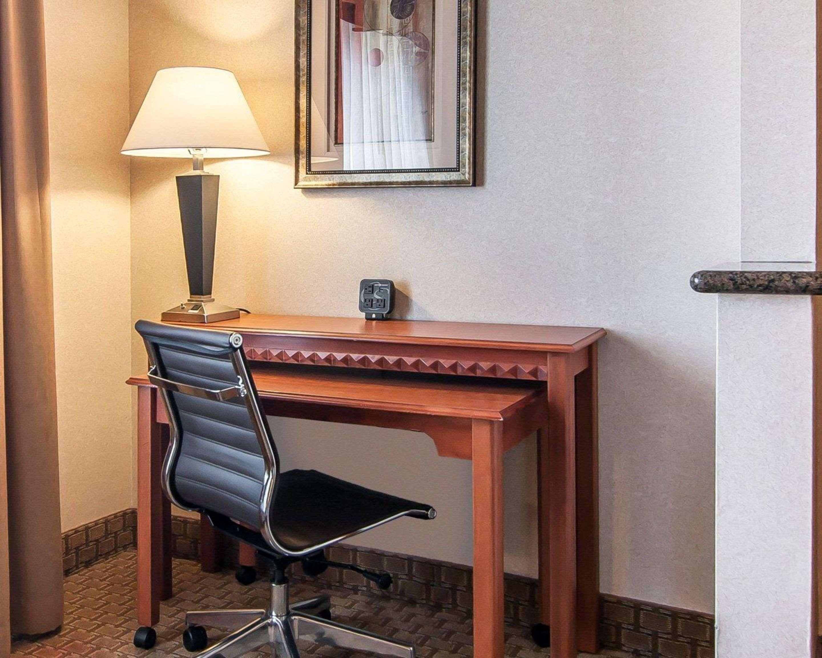 Comfort Suites Redmond Airport Ngoại thất bức ảnh