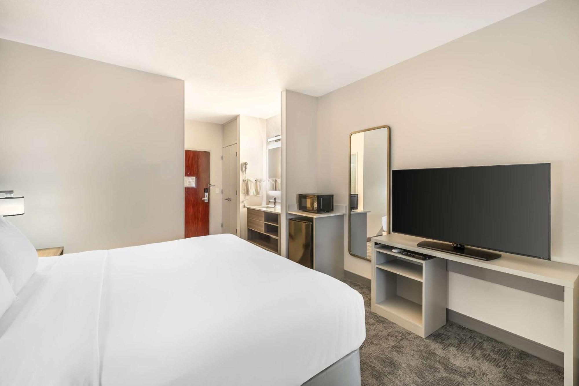 Comfort Suites Redmond Airport Ngoại thất bức ảnh